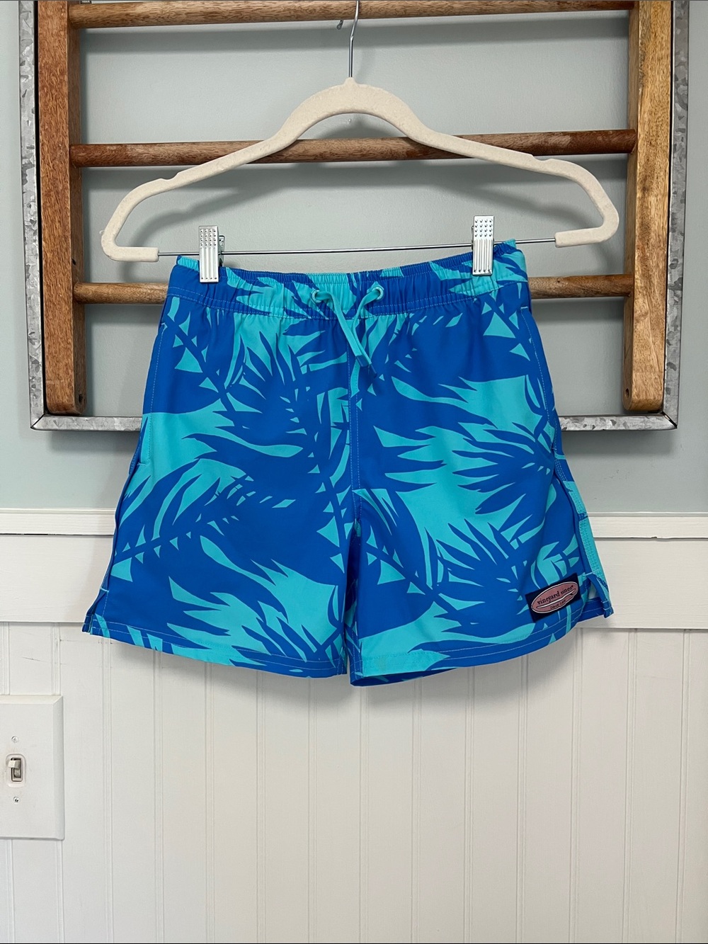 Boys Vinyard Vines swim trunks size small